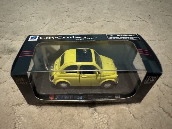 Two Boxed Fiat 500 Diecast Models, Solido Prestige 1:18 and New-Ray 1:32
