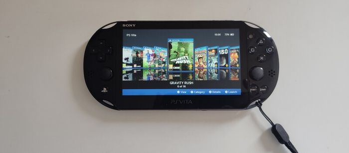 Ps Vita Slim Modded 128gb Henkaku almost Mint