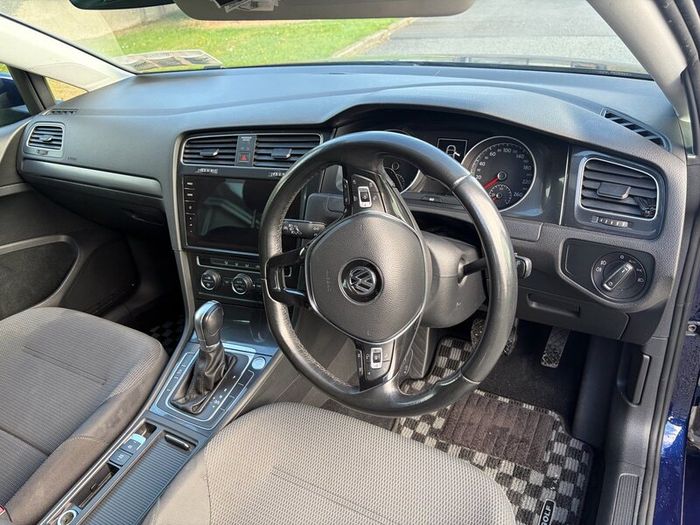 Volkswagen Golf 2017, Tsi 5 Dr 76,000 Km