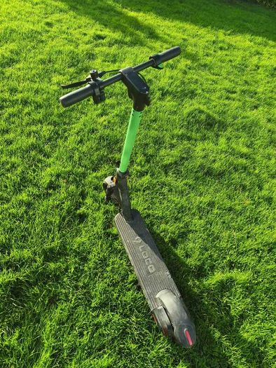 LOCO Motion Pro Electric Scooter