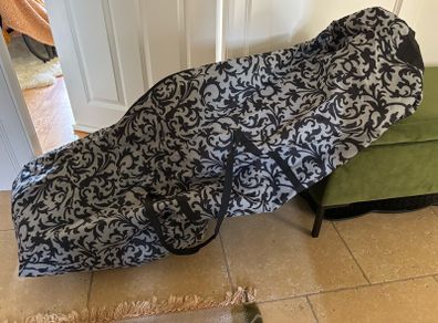 One-stop storage for garden cushions