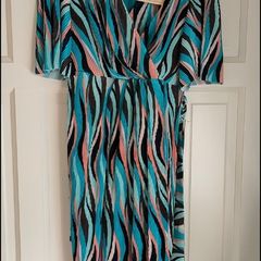 BNWT Girl in Mind Dress