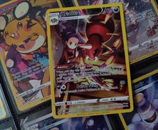 Ariados ! Illustration Rare ! From Brilliant Stars Set ! 2022 ! Pokemon Card !