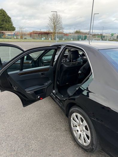 Mercedes E200 2011