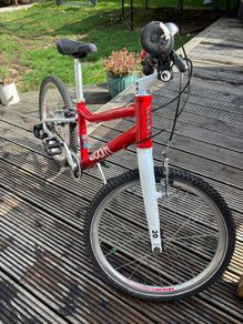 Woom 4 20inch bike