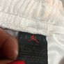 Boy Nike Jordan shorts age 13/15 Image 5