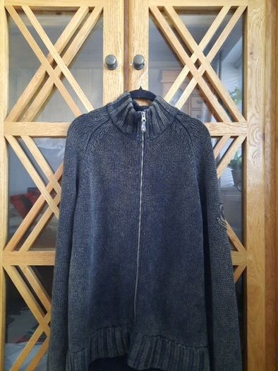 Pepe Jeans zip top size L