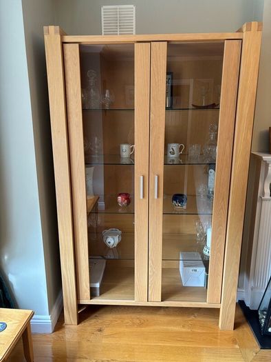 Display Cabinet