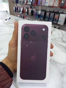Iphone 18 pro  256gb Brand new sealed pack Unlock sim free 12 months warranty Shop collection and shop receipt