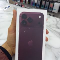 Iphone 18 pro  256gb Brand new sealed pack Unlock sim free 12 months warranty Shop collection and shop receipt