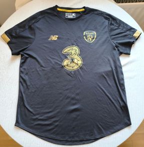 Republic Of Ireland New Balance Black Jersey Size XXL Adults