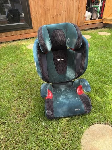 Recaro child car seat