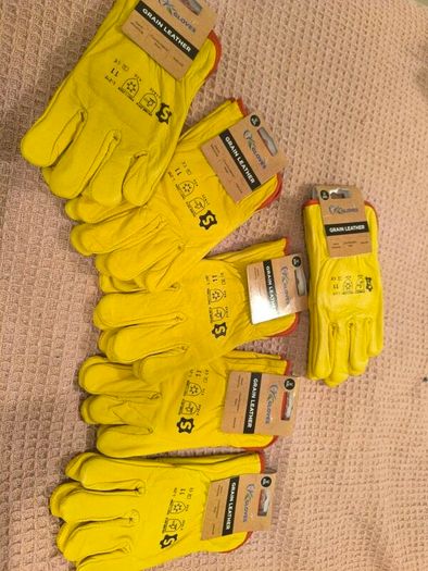 Warm leather work/Drivers gloves