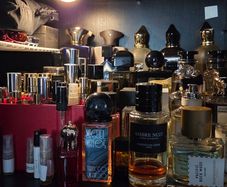 samples/ decants of niche and designer fragrances