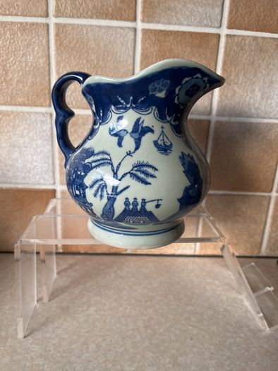 Chinese Wall plate & Victoria water jug