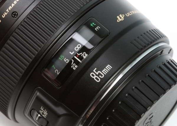 Canon EF 85mm f/1.8 USM Lens - Brand New