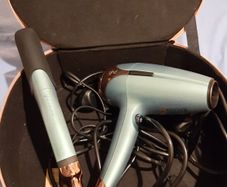 ghd Platinum+ hair straightener and dryer