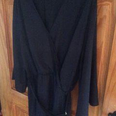 New navy top
