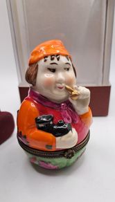 antique villeroy and Boch trinket