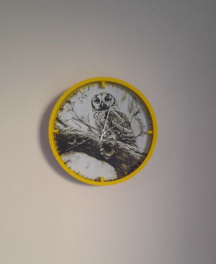 20cm Diameter wall clock art