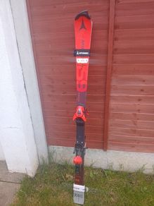 Slalom skis Atomic Redster S9