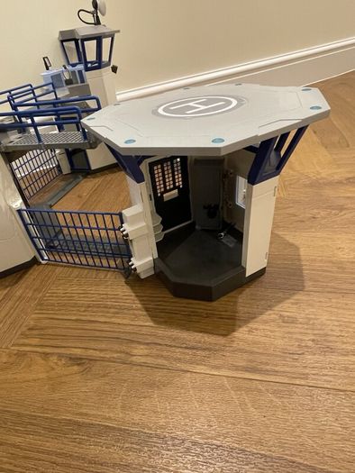 Playmobil City Action Police Headquarters