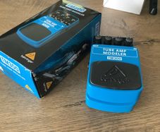 Behringer TM300 Tube Amp Modeller Pedal