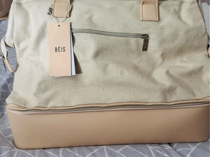 BEIS Weekender