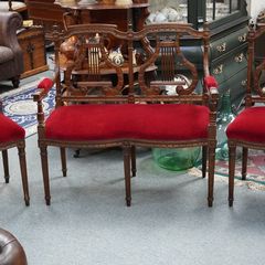 Edwardian-Style Parlor Suite - Compact 3-Piece Set
