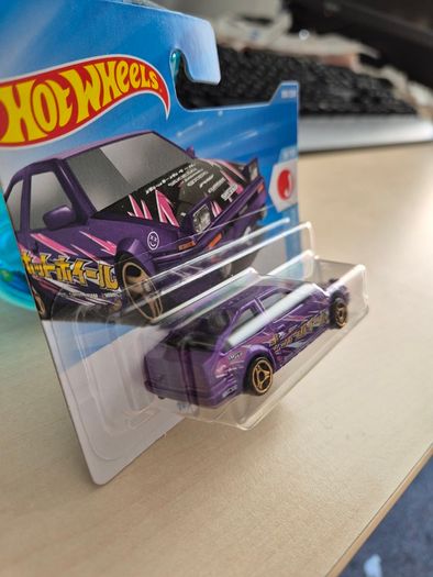 Hot Wheels Case K 2026 Toyota AE86 Sprinter Trueno 1:64