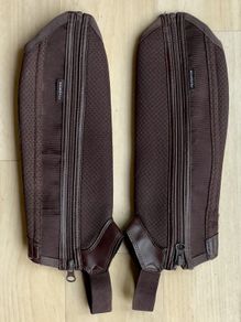 Fouganza Series 300 kid's brown half chaps