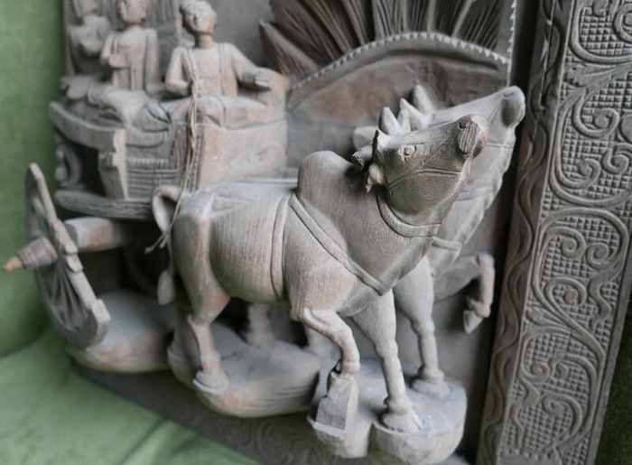 Ancient Chinese Bas-relief in Oak - Chinese Hand Carved Oak ,Antique Wall Art. (big thick and heavy) 22,8" x 21,5" thickness 8"