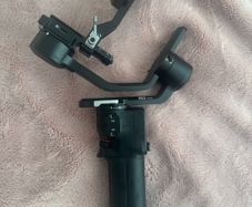 DJI RS 3 Mini 3-Axis Gimbal Stabilizer