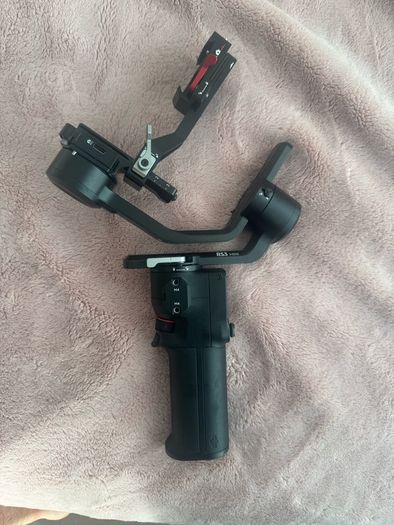 DJI RS 3 Mini 3-Axis Gimbal Stabilizer