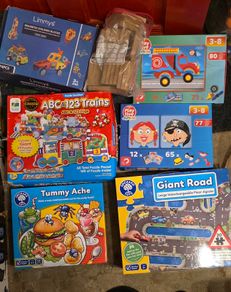 Set of 7 - Games,  Giant Jigsaw puzzles, Blocks