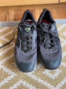 Saucony Gore Tex shoes size 43/9 . G.conditon