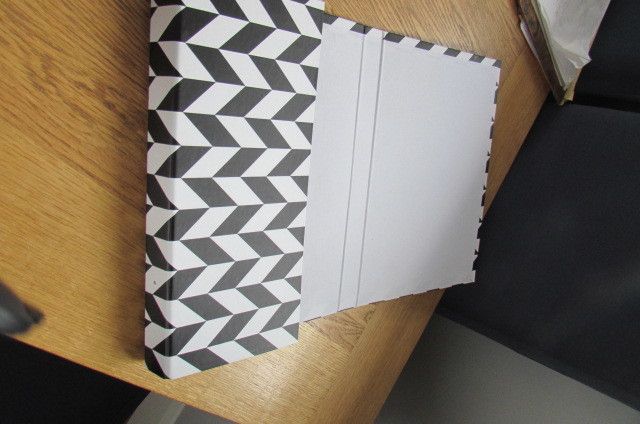 A4 Monochrome File Box for Sale