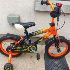 Kids strike bike size 14 inch wheels
