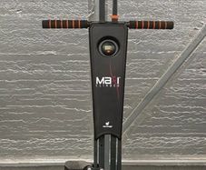 Vertical climber
