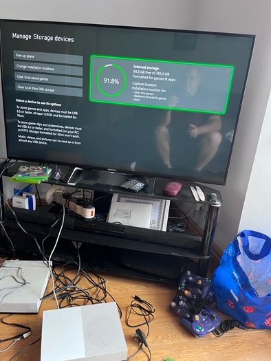 Xbox One S 1TB Console Bundle 2 Controllers 6 Games