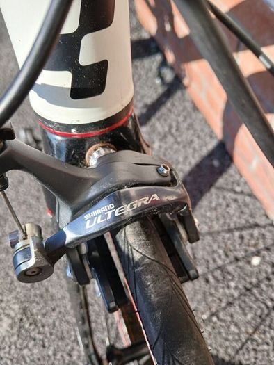 Cube Aerium HPA Pro 2017 Triathlon bike with Mavic Cosmic carbon wheelset included.