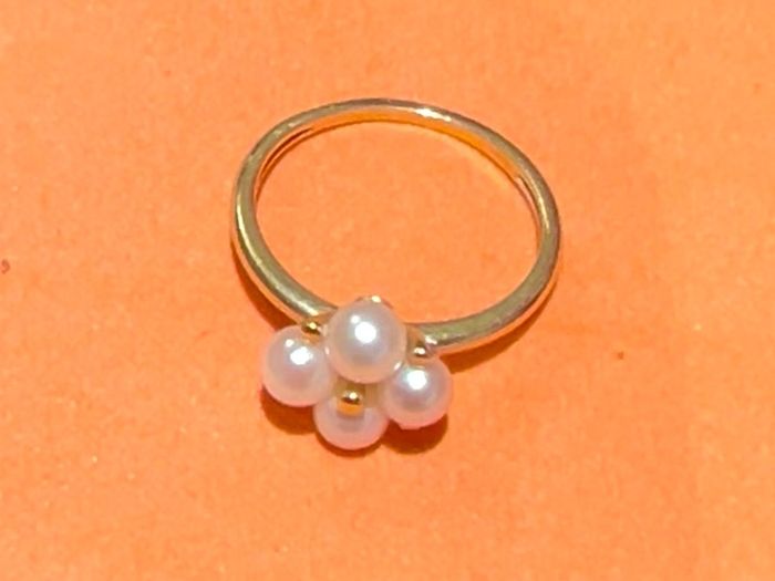 14K/ 14ct Yellow Gold Pearl Cluster Ring