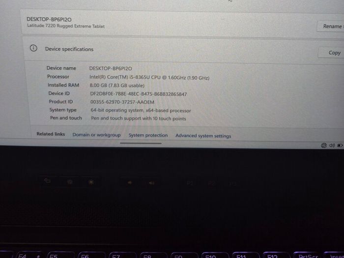 Dell Rugged 7220 Extreme 2in1,i5 8th gen,8gb,256 ssd,Windows 11