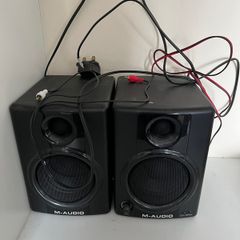 M-Audio Studiophile AV40 Powered PC Speakers