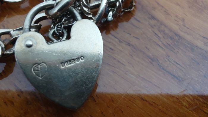 Vintage 9k Gold Charm Bracelet