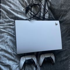 PS5 Disc Standard Edition