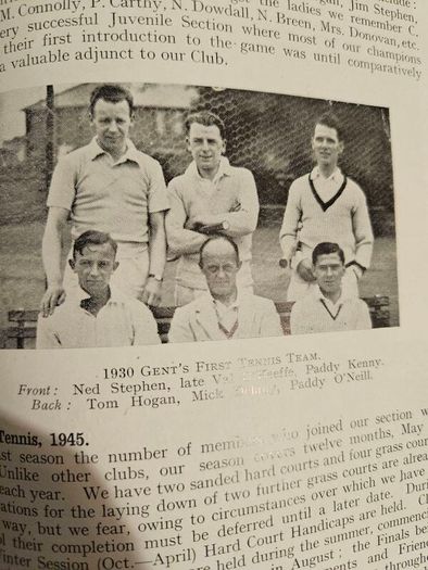 Fairview. Catholc Young Men's Society. ( Blessed Oliver Plunket Branch) Silver Jubilee Souvenir Book 1919-1944.