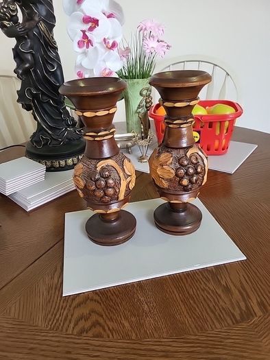 Vases carved wooden