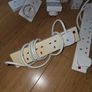 Extension leads and adapters Image 3