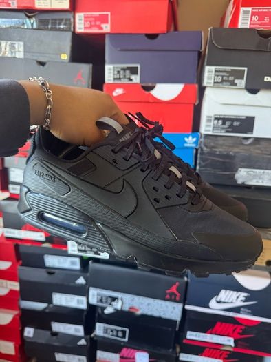 Nike Air Max 90 Drift Triple Black HQ1416-001